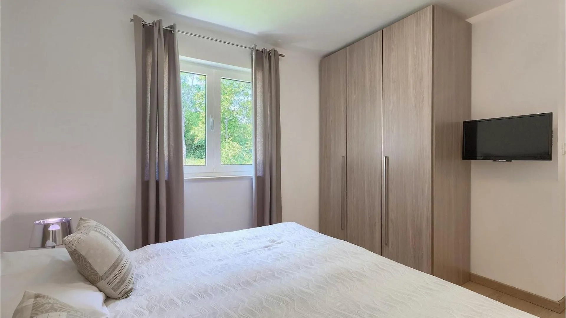 Villa Eol Šumber بيت للعطل